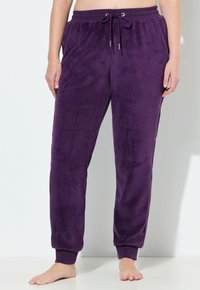 Спортивные штаны Спортивные штаны