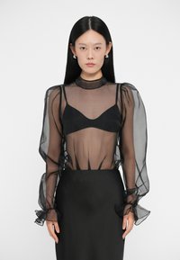 Блузка Блузка