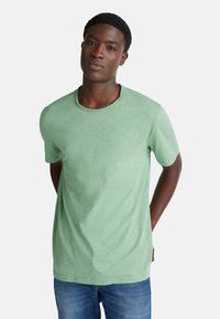 Футболка Футболка