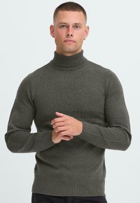 Водолазка Водолазка