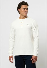 Лонгслив Лонгслив