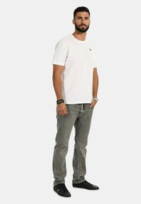 Футболка Футболка