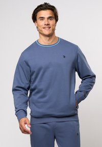 Толстовка Толстовка