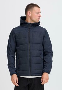 Зимняя куртка Зимняя куртка