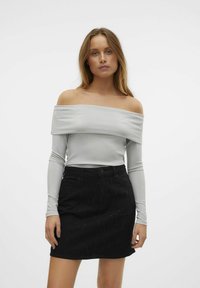 Лонгслив Лонгслив