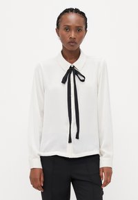 Блузка-рубашка Блузка-рубашка