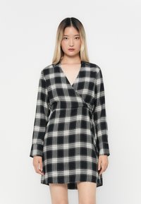 Платье Платье