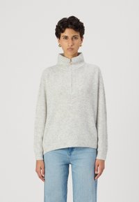 Пуловер Пуловер