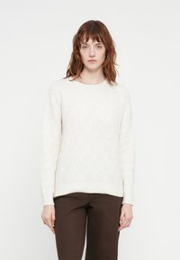 Пуловер Пуловер