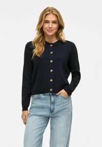 Жилет Жилет