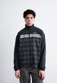 Куртка Куртка