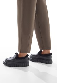 Полуботинки Полуботинки