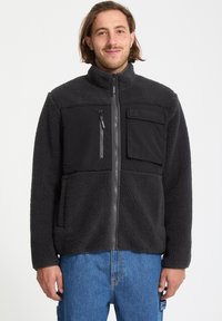 Флисовая куртка Флисовая куртка