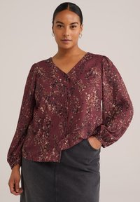 Блузка Блузка