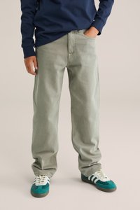 Джинсы Джинсы