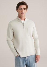 Пуловер Пуловер