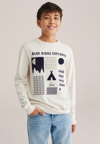 Пуловер Пуловер