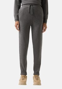 Спортивные штаны Спортивные штаны