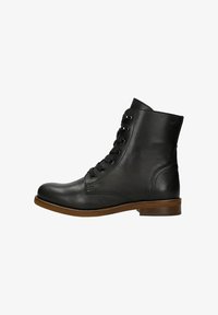 Ботинки на шнуровке Ботинки на шнуровке