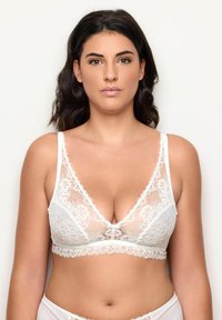 Бюстгальтер Бюстгальтер