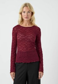 Кружевная блузка Кружевная блузка