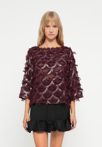 Блузка Блузка