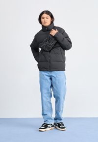 Сумка на пояс Сумка на пояс