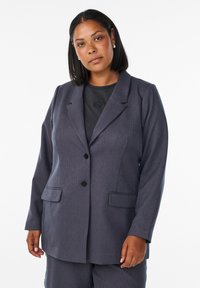 Блейзер Блейзер