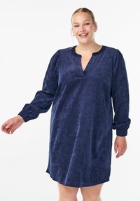 Короткое платье Короткое платье