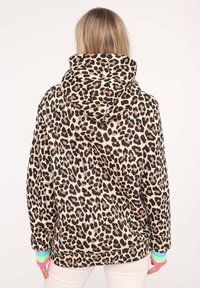 Пуловер с капюшоном Пуловер с капюшоном