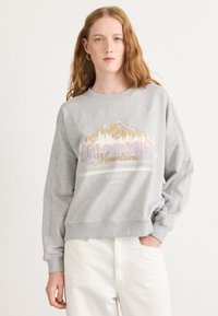 Толстовка Толстовка