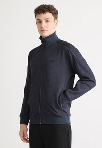 Толстовка Толстовка