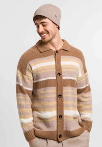 Шапка Шапка