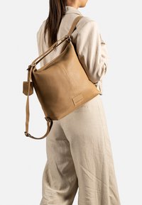 Кожаная сумка Кожаная сумка