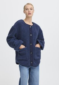 Флисовая куртка Флисовая куртка