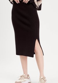 Юбка-карандаш Юбка-карандаш