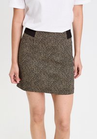 Мини-юбка Мини-юбка