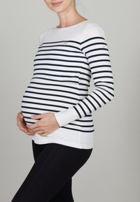 Лонгслив Лонгслив