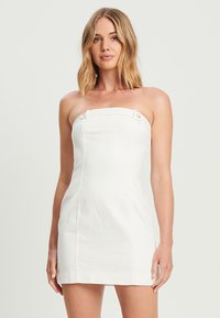 Летнее платье Летнее платье