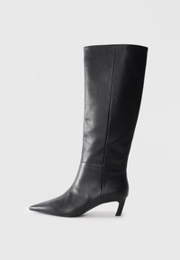 Сапоги Сапоги