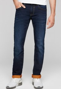 Прямые джинсы Прямые джинсы