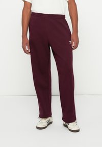 Спортивные штаны Спортивные штаны