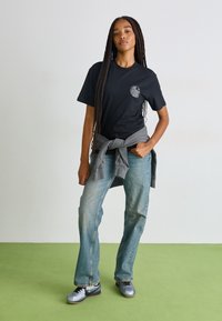 Футболка Футболка