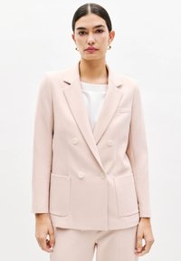 Блейзер Блейзер