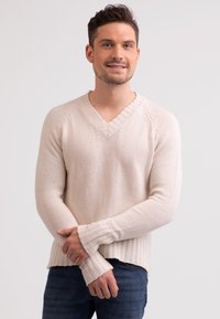 Пуловер Пуловер