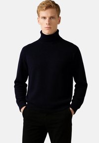 Водолазка Водолазка