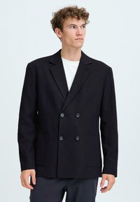 Пиджак Пиджак