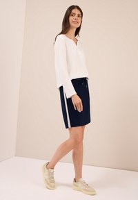 Юбка-карандаш Юбка-карандаш