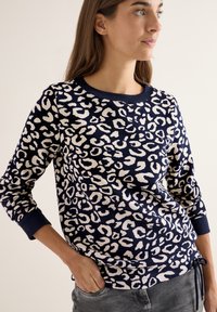 Толстовка Толстовка