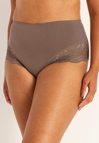 Трусы шортики Трусы шортики